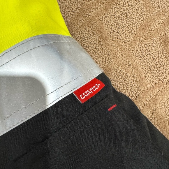 Insulated Thermal Bib Overalls - High Visibility Weather-Resistant - Picture 2 of 11